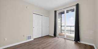 Newly renovated 2 Bedroom Condo in Centennial Gallery 22