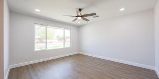11202 N 43rd Drive Gallery 6