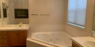 Single Family home located in Desirable Home Farms neighborhood Gallery 18