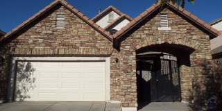 STUNNING 4 BEDROOM PHOENIX HOME STUNNING 4 BEDROOM PHOENIX HOME Gallery 1