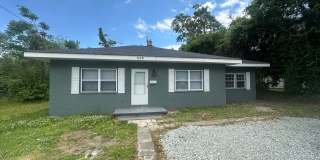820 Haywood Place Gallery 1