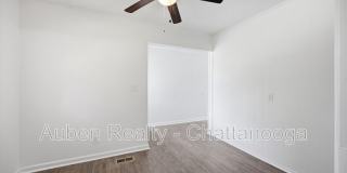 3826 Kingwood Circle Gallery 16
