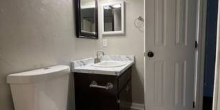 Stunning 2 Bed, 2 1/2 Bath Townhouse Available Now Stunning 2 Bed, 2 1/2 Bath Townhouse Available Now Gallery 28