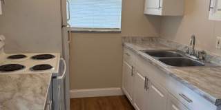2/1 Unit for rent in Titusville Gallery 8