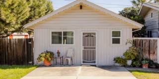 Quiet 1 Bed ADU in Country Club Gallery 1