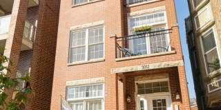 3052 N SHEFFIELD Avenue Gallery 1