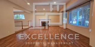 3087SF 2 Story 5/2.5 House - Community Cabana, Pets Ok, 3 Fireplaces, Beautiful Updated Kitchen Gallery 4