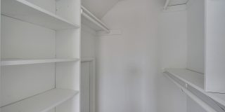 13 Swain Avenue Gallery 32