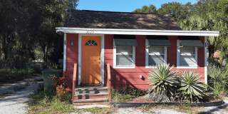 Annual unfurnished 2/1 SFH near Ringling College Gallery 1