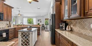 10524 Mistflower Ln Gallery 19