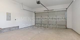 Almost New House with AC! Gallery 31