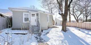 31 Rea Avenue Cottage Gallery 1