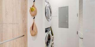 545 SW 11th St Gallery 37