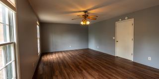 150 Delvin Dr Gallery 8
