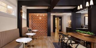 Eastbridge Gallery 24