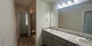 Modern 3-Bed, 3-Bath Home in District 20!! Gallery 12