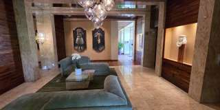 Rarely available 1-bedroom, 1-bathroom luxury apartment in the Punahou Cliffs Condominium. Gallery 22