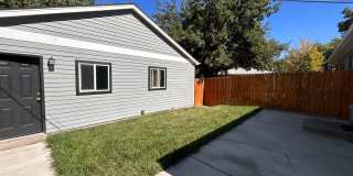 $0 DEPOSIT OPTION. CHARMING 2BED/1BATH DUPLEX NEAR SLOAN LAKE!! Gallery 27