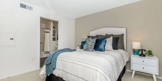 Heritage Park Senior - Ladera Gallery 17