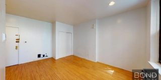 170 West 25th Street Gallery 6