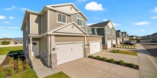 Stylish Corner Townhome Gallery 1