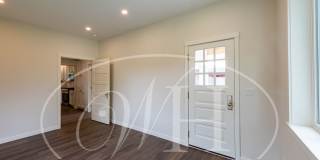 Country Living in Gorgeous 2 Bedroom Home Near Town Gallery 16