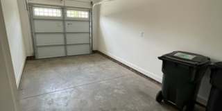 Townhouse / Burlington Gallery 24