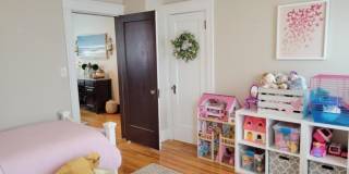 352 Chandler St Gallery 20