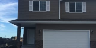3 Bed 3 Bath Twin Home Gallery 1