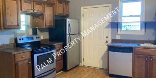 MOVE IN SPECIAL $250.00 OFF 1st Month's Rent- 2 bedroom, 1.5 bath apartment with W/D unit and shared fenced in yard! Gallery 7
