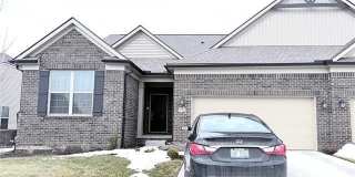 712 W Spaniel Drive Gallery 1