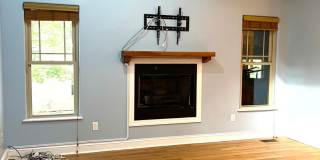 Wonderful bungalow in the 5 Points area. Close to Downtown Asheville! Working Solar for Electric! Gallery 5