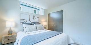 Seward Park Modern 2-Bedroom Home Gallery 13