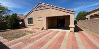 Spectacular 4 Bed/2 Bath House in Rita Ranch! Two Separate Living Areas!! Gallery 22