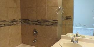 Beautiful 4 Bedroom House in Eastern Colorado Springs Gallery 10