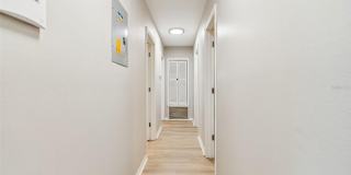 2302 S ARRAWANA AVENUE Gallery 38
