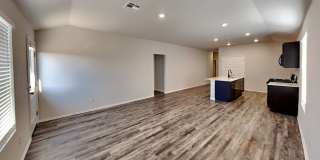Brand New Stunning and Spacious 4 Bedroom 2 Bath Home in Mustang Schools Gallery 6