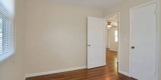 3 bedroom 1 bath house in Midtown available Mid- August Gallery 19