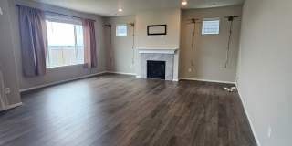 Beautiful 4-Bedroom Home with Spacious Loft, Fenced Yard & More! Gallery 36