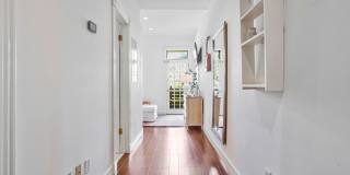 Kalorama Apartment – Renovated One-Bedroom with Private Balcony Gallery 4