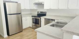 230 South Orange Avenue Gallery 1