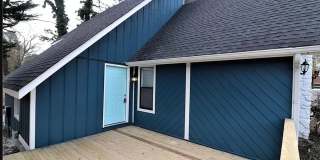 5733 Waterwood ~ Waters Edge Gallery 1