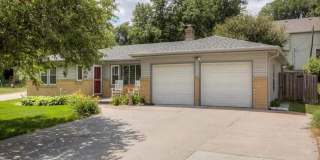 Charming 2 Bedroom In Benson!! Gallery 1