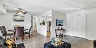 North Hills Apartments Gallery 18
