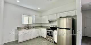 1310 South San Jacinto Drive - 1 Gallery 13