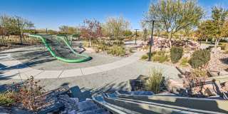 4 Bed 3 Bath Luxury FURNISHED Home for Rent! Gallery 29