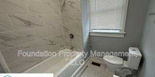 1688 Glenview Avenue Gallery 19