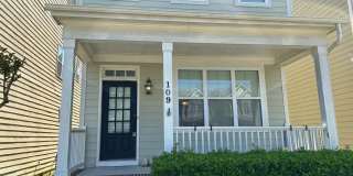 Room in 3 Bedroom Home at 109 Windy Creek Ln Gallery 1