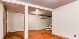 Unique with a Artsy Flare    2 Bed/1.5 Bath in Edgemere Park $995/month! Gallery 33