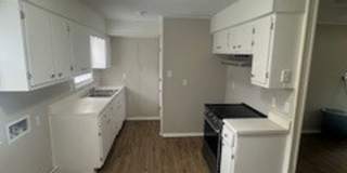 4122 S Dowfield Gallery 1